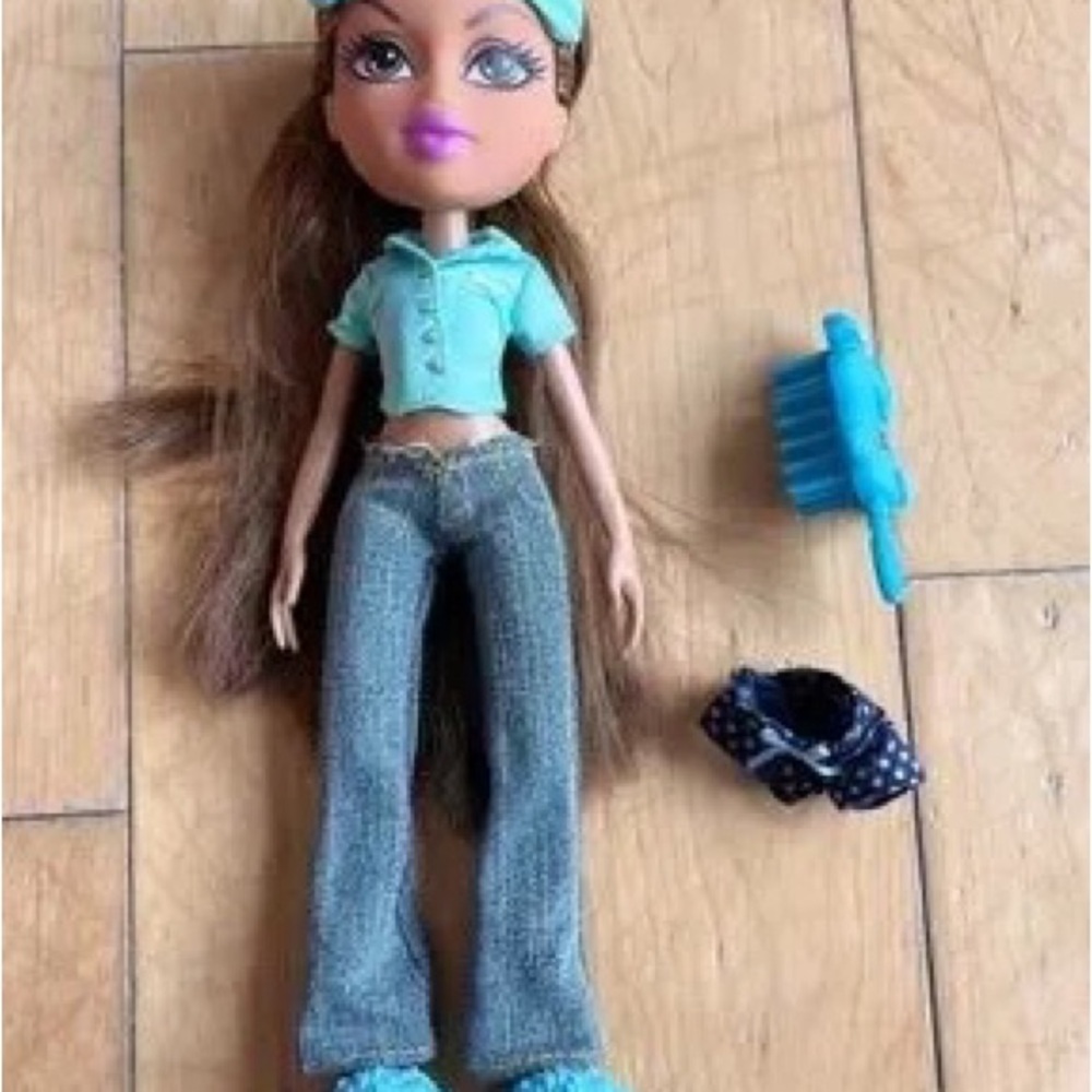 Aqua Top Doll with Denim Jeans and Accessories